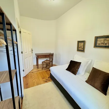 A Velha Casa Caboz *